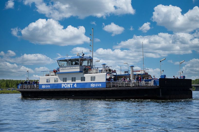 Ferry 4 by Frank Dotulong