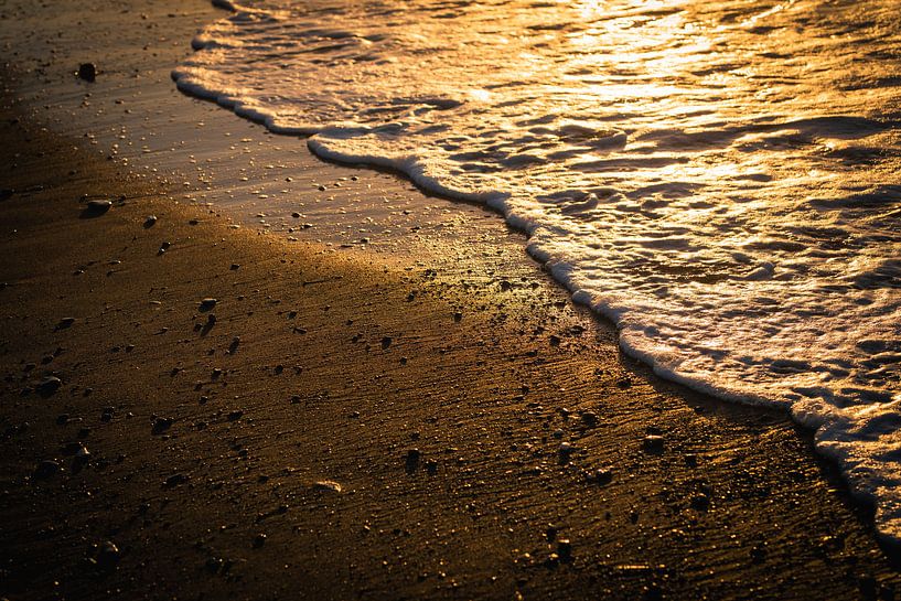 Surfen auf Feuer von Floris Heuer