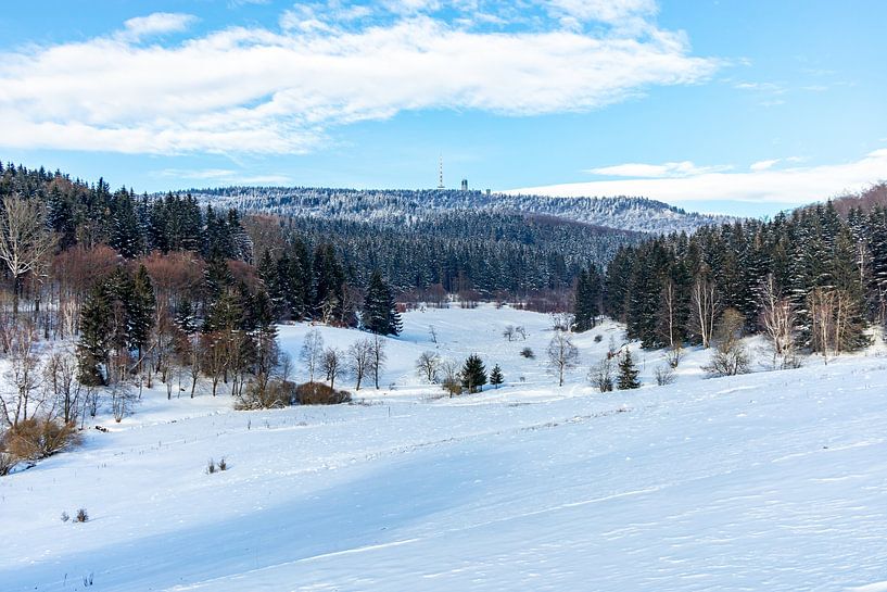 Kleine Winterwanderung im runde um den verschneiten Inselsberg bei Brotterode - Thüringen - Deutschland von Oliver Hlavaty