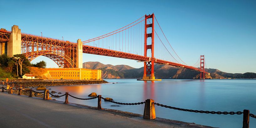 Golden Gate Bridge au lever du soleil, San Francisco, Californie, USA par Markus Lange