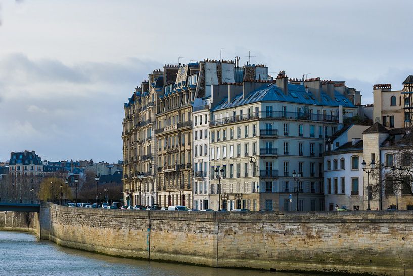 Paris, Seine and its residential buildings by Patrick Verhoef