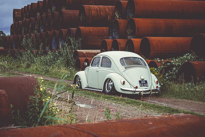 Volkswagen Beetle at pipes by Bram Huijzen