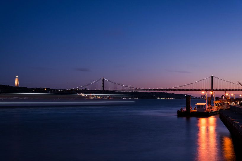 Lissabon Brücke von Amanda van Rangelrooij
