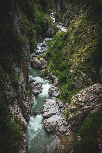 Asturien Picos de Europa Schlucht auf der Ruta del Cares von Jean Claude Castor
