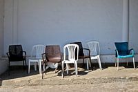 Stoelen in Praia do Burgau.