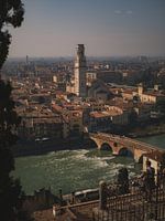 Ein nebliger Tag in Verona, Italien