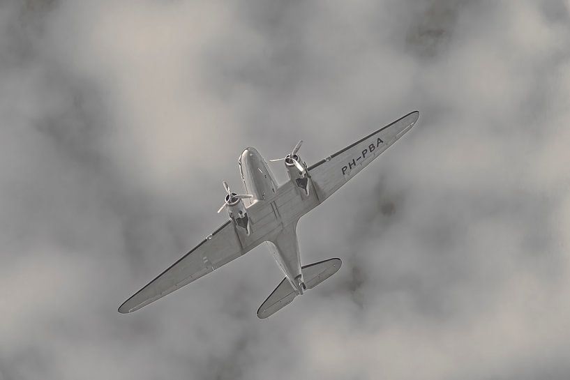 Douglas DC-3 Dakota propellor airplane by Sjoerd van der Wal Photography