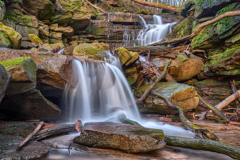 Wasserfall in der Margarethenschlucht von Uwe Ulrich Grün