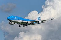 Landing KLM Boeing 747-400 "City of Shanghai" (PH-BFW).