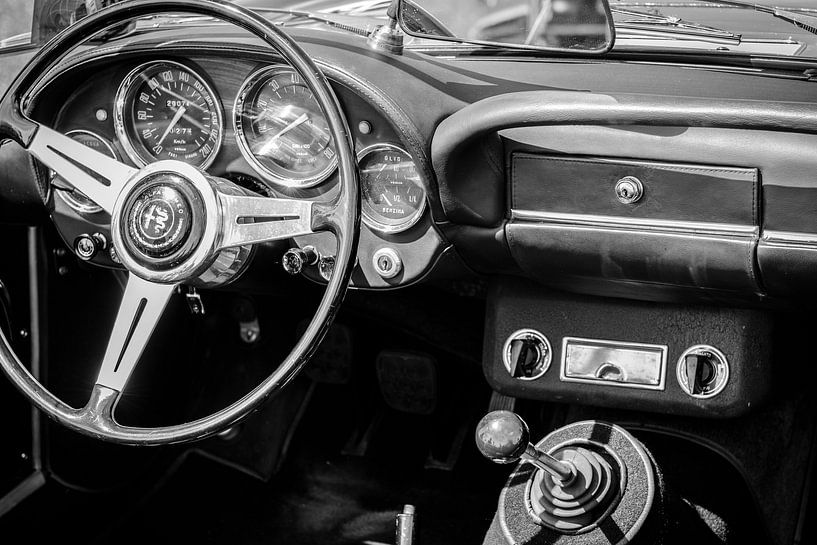 Alfa Romeo 2600 Spider sports car dashboard by Sjoerd van der Wal Photography