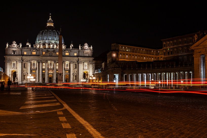 night in the street to St Pieter's Church by Eric van Nieuwland
