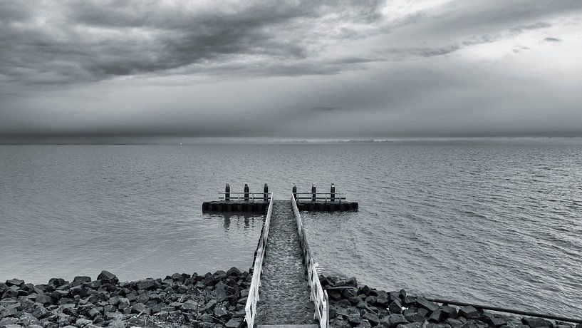 L'horizon sans fin de l'Afsluitdijk par Hans de Waay