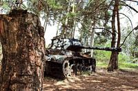 Oude tank in het bos