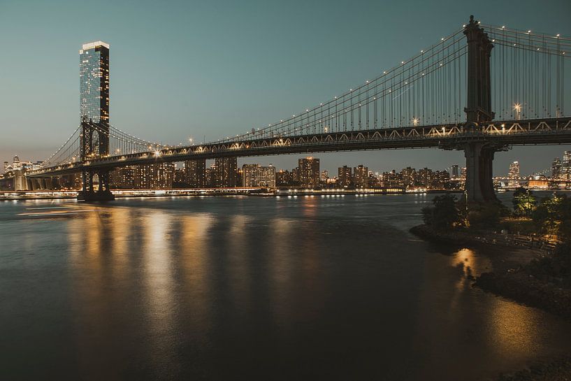 Urbane Gelassenheit: Manhattan unter sanftem Licht von Anouk Sassen