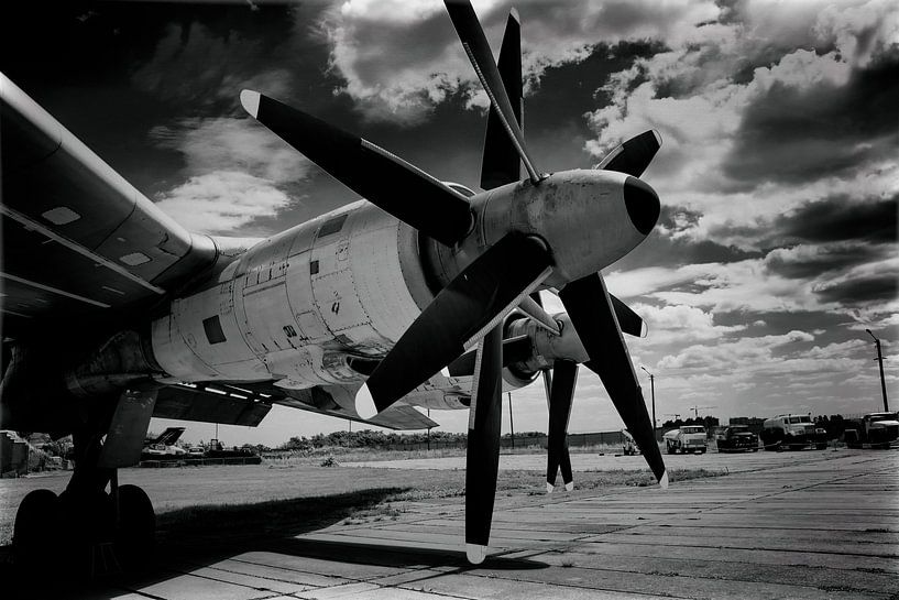 Propellers of the Tupolev 95 by Caught By Light