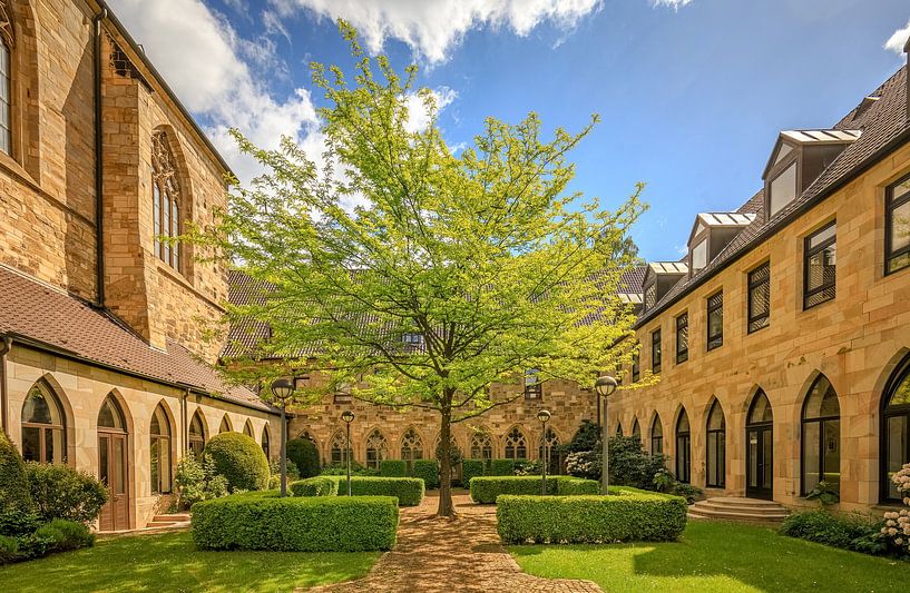 Provostry Court Dortmund by Frank Heldt