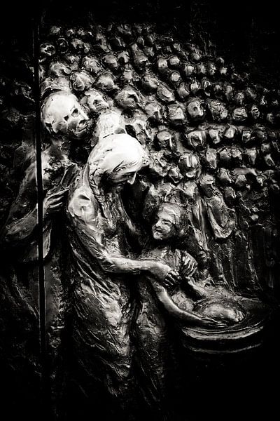 Door of souls von Victor Vogelpoel