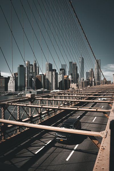 Brooklyn Bridge: een mijlpaal door de eeuwen heen van Endre Lommatzsch