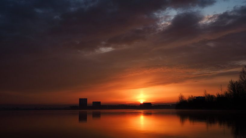 First light (16:9) van Lex Schulte