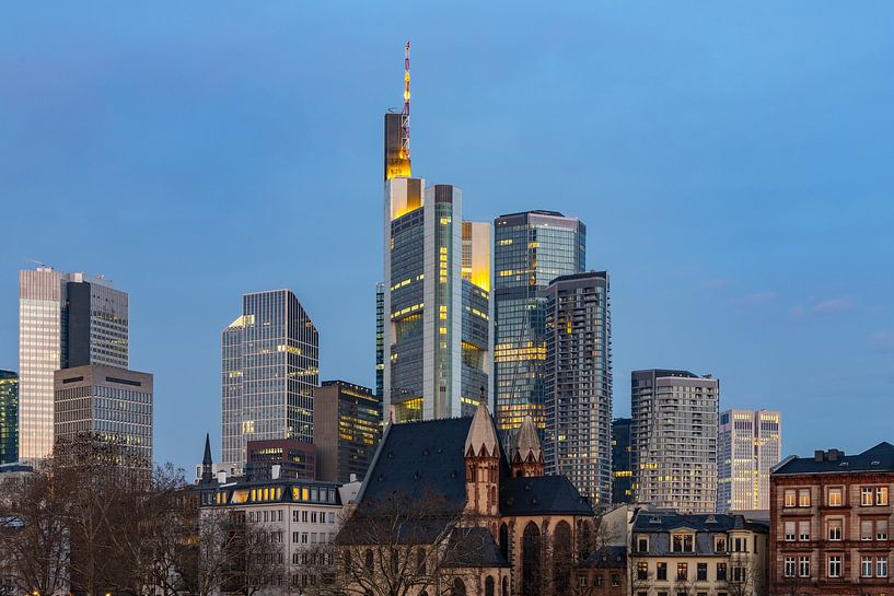 Skyline au coucher du soleil Reflet à Francfort par Fotos by Jan Wehnert