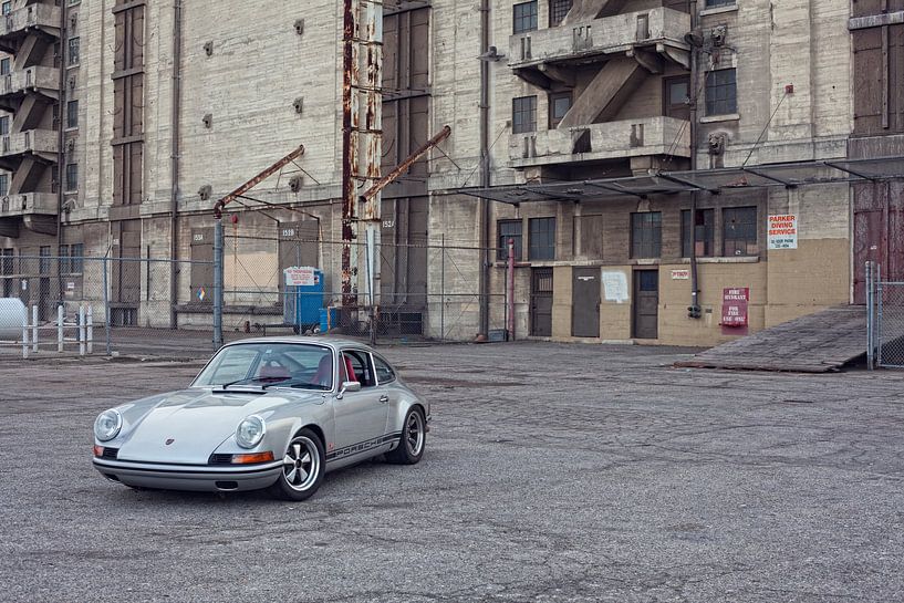 More of the San Pedro hot rod 911 by Maurice van den Tillaard