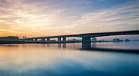 Verkeersbrug Zwolle met ondergaande zon