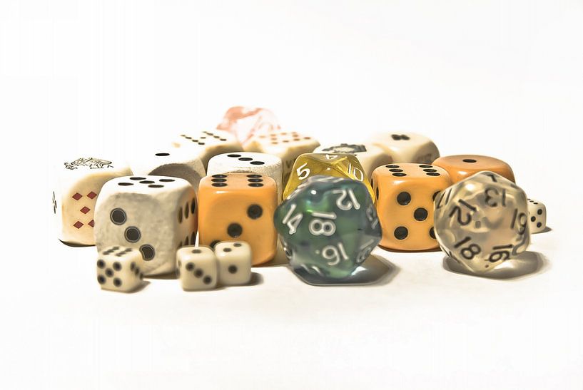 Würfel III von Norbert Sülzner