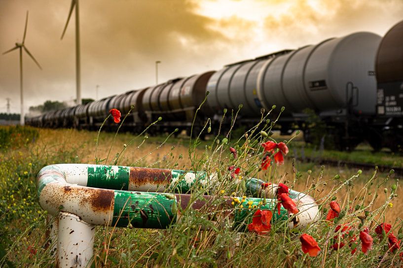 Industry train by Vozz PhotoGraphy