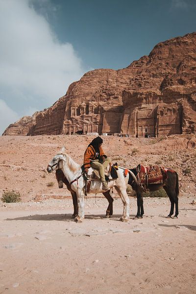 Jordan by Lauw Design & Photography