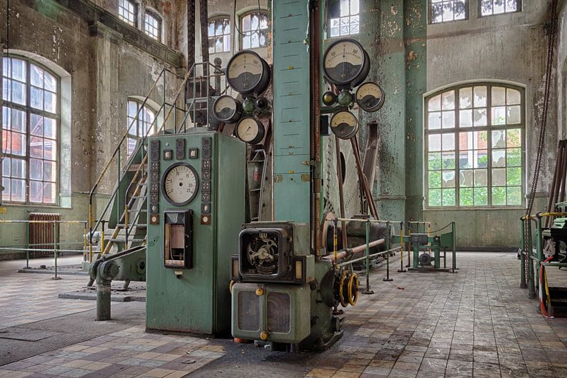 Urbex: Aufgegebenes Bergwerk Beringen von Carola Schellekens