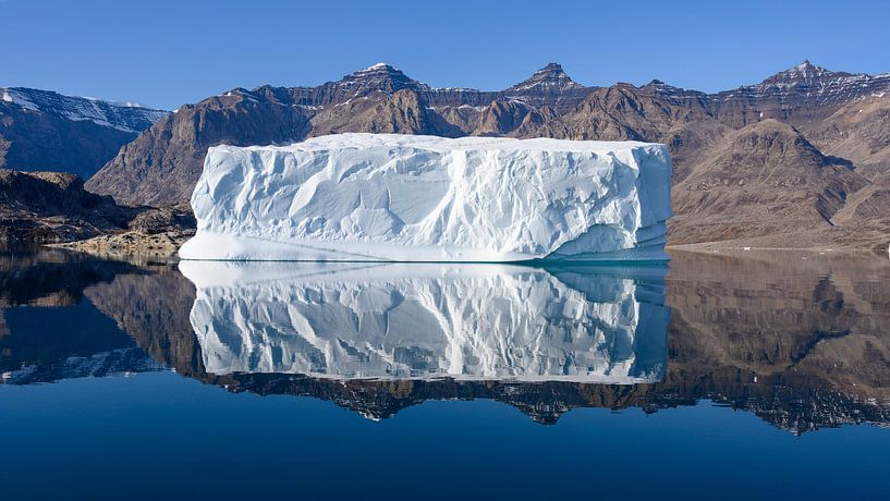 Et soudain, un iceberg par Ellen van Schravendijk