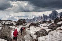 Der Spaziergang bei Tre Cime Di Lavaredo, Dolomiten Italien