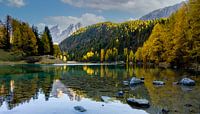 Mountain lake with autumn atmosphere