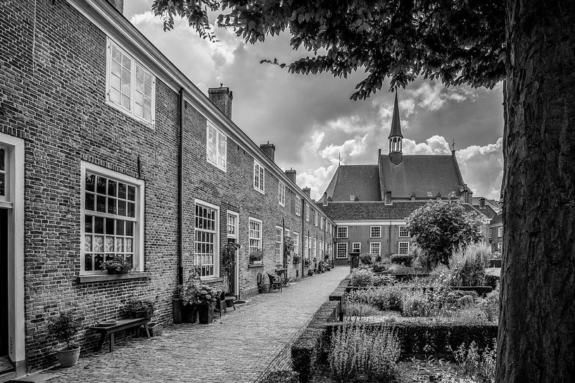 Breda - Begijnhof - Black and white by I Love Breda