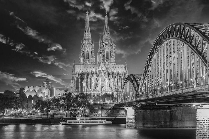 the sky above Cologne Cathedral by Walter G. Allgöwer