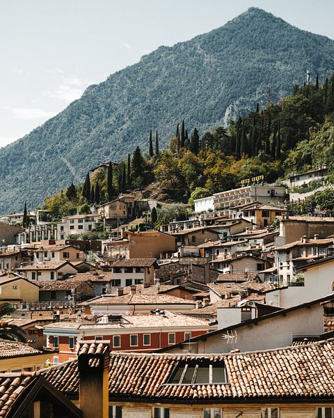 Limone Sul Garda sur le lac de Garde par Marleen Kuijpers @themissmarple