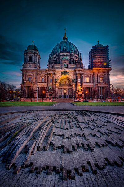 La cathédrale de Berlin de luxe Blue Hour par Iman Azizi