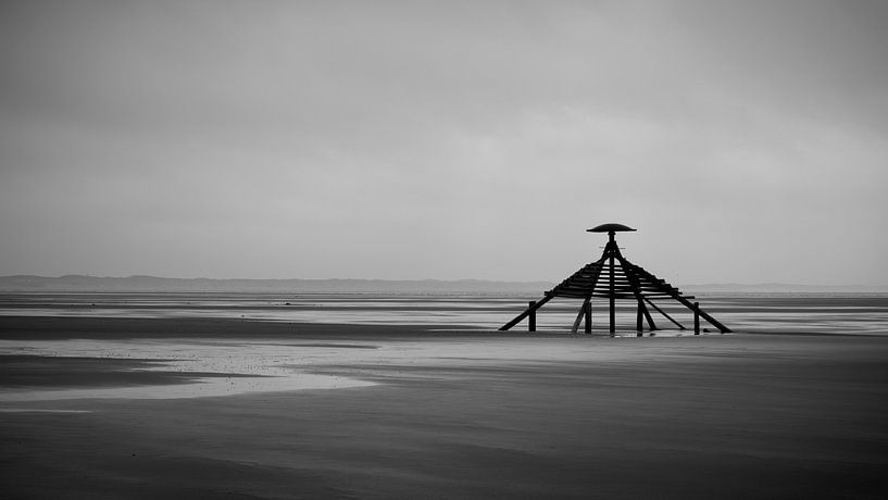 das Kap auf Vliehors hat viele Kampfjets in der Zeit vorbeifliegen sehen von Hans de Waay