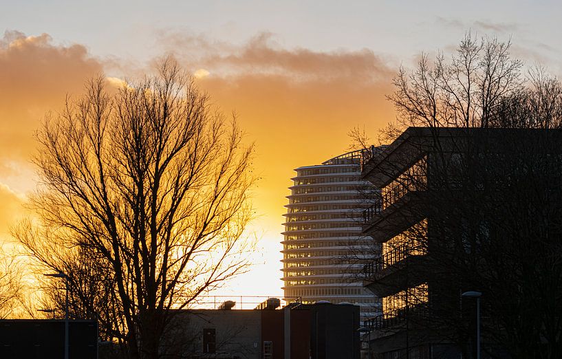 Kempkensberg - Zuiderplantsoen Groningen (DUO Building - Tax Office) by Marcel Kerdijk