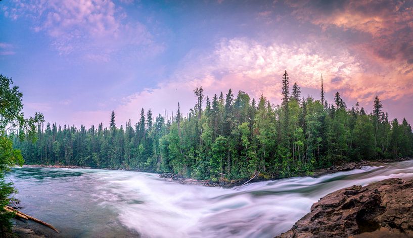 Firery Skies au-dessus de la route du saumon volant par Dennis Werkman
