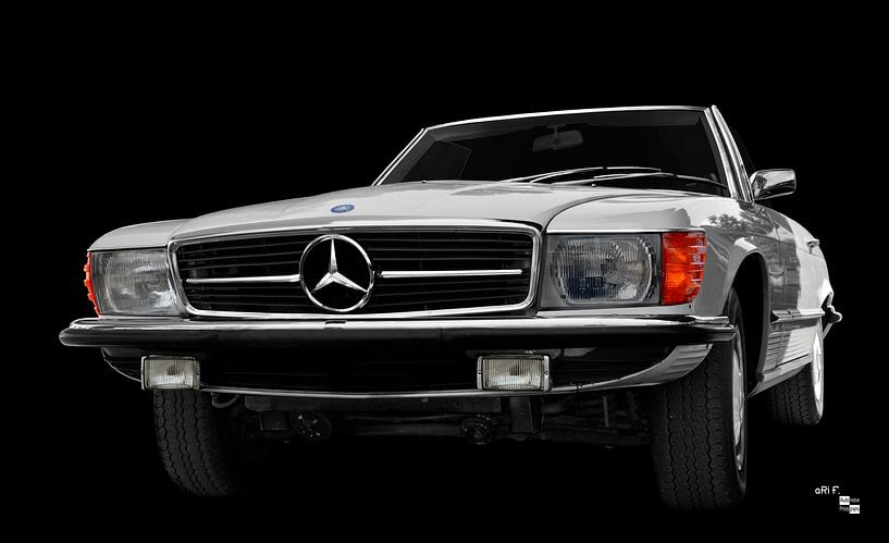 Mercedes-Benz SL 107 series by aRi F. Huber
