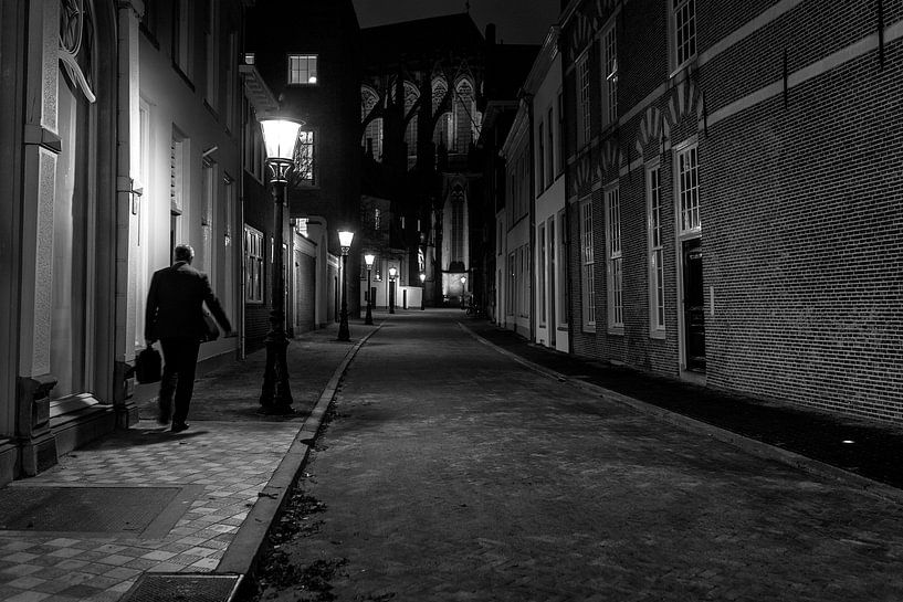 Going Home - Utrecht by Thomas van Galen