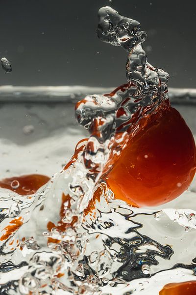 Les tomates tombent à l'eau par Marc Heiligenstein