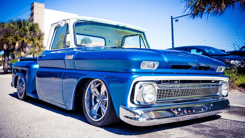 Chevrolet C-10 Stepside Pick Up by Karel Pops