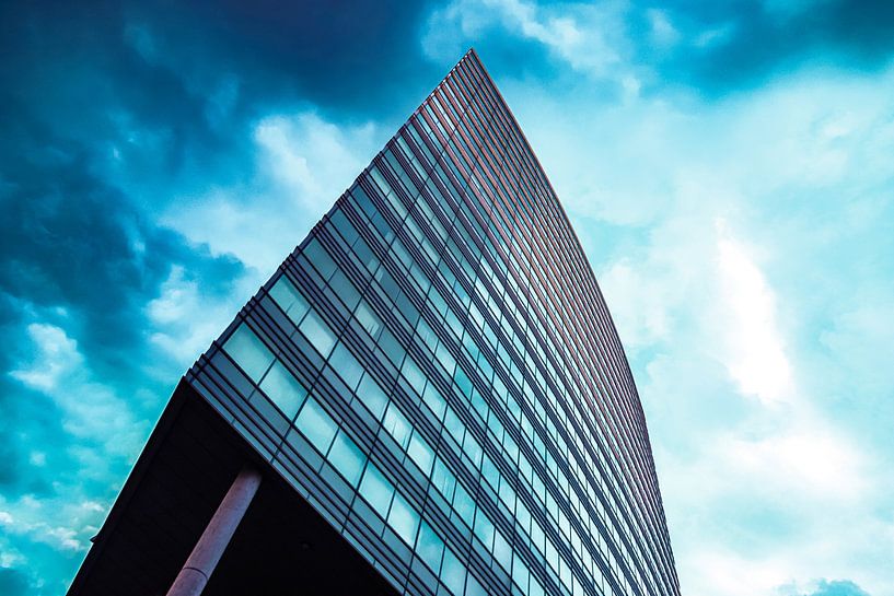 looking up - architecture 02 by Mattijs kuiper