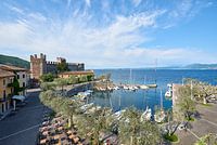 Torri del Benaco, Hafen und Burg, am Gardasee