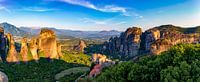 The insane surroundings in which the Meteora monasteries lie