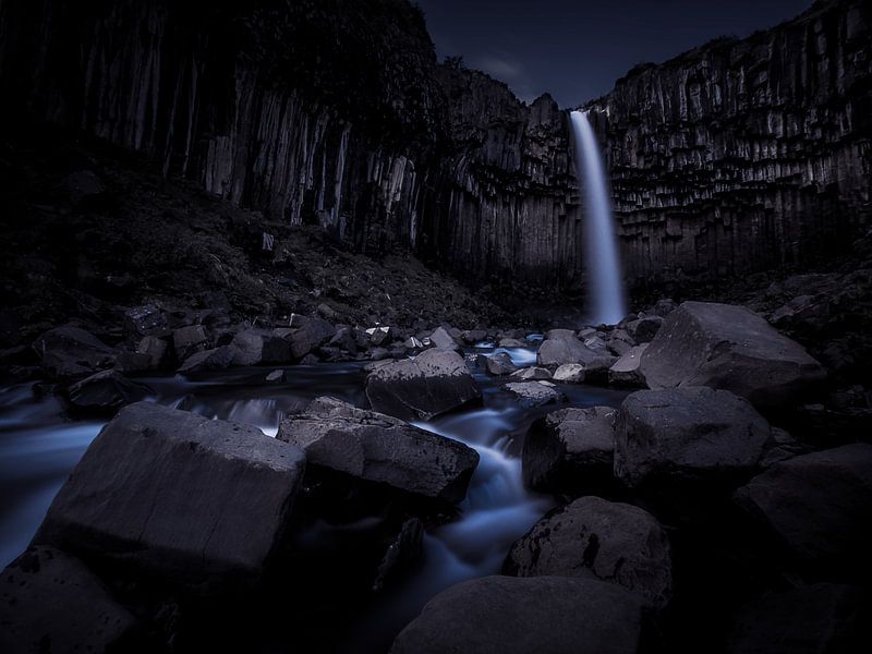 Svartifoss by Roelof Nijholt