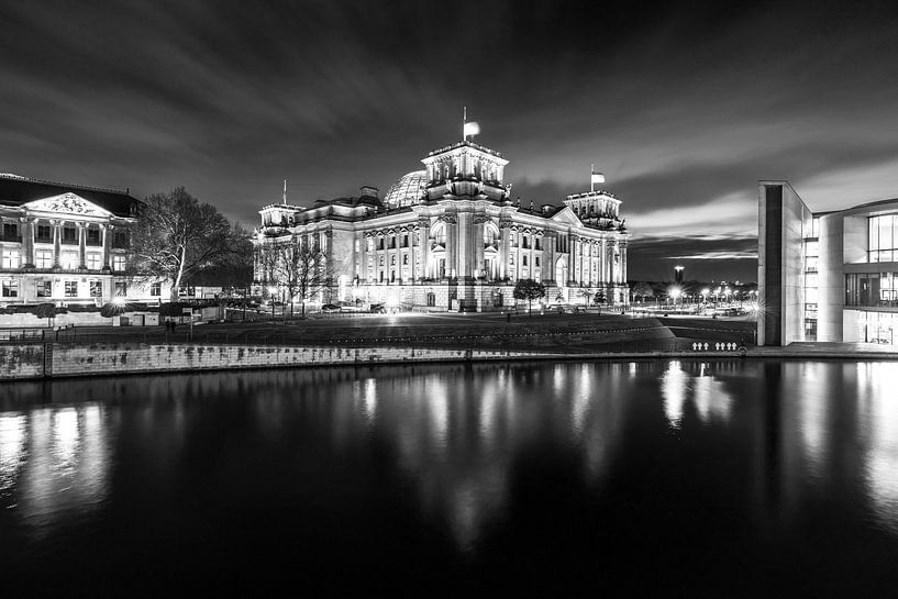 Reichstag building Berlin by Frank Herrmann