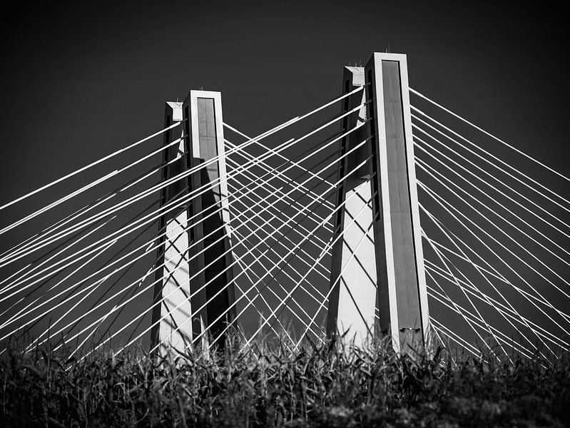 Brücke auf der Weichsel Krakau Schwarzweißfotografie par JBJart Justyna Jaszke